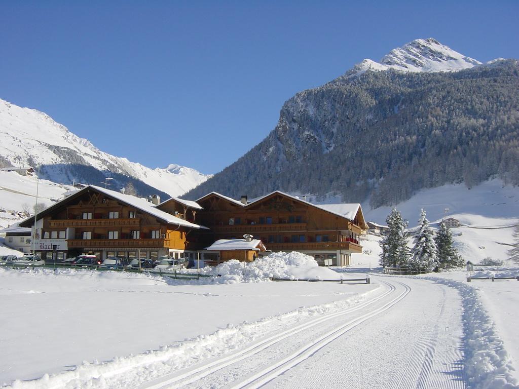Hotel Bacher Riva di Tures Extérieur photo